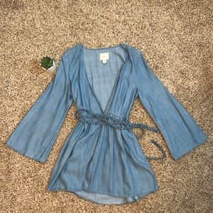 Chambray bell sleeve wrap dress 👗 ❤️